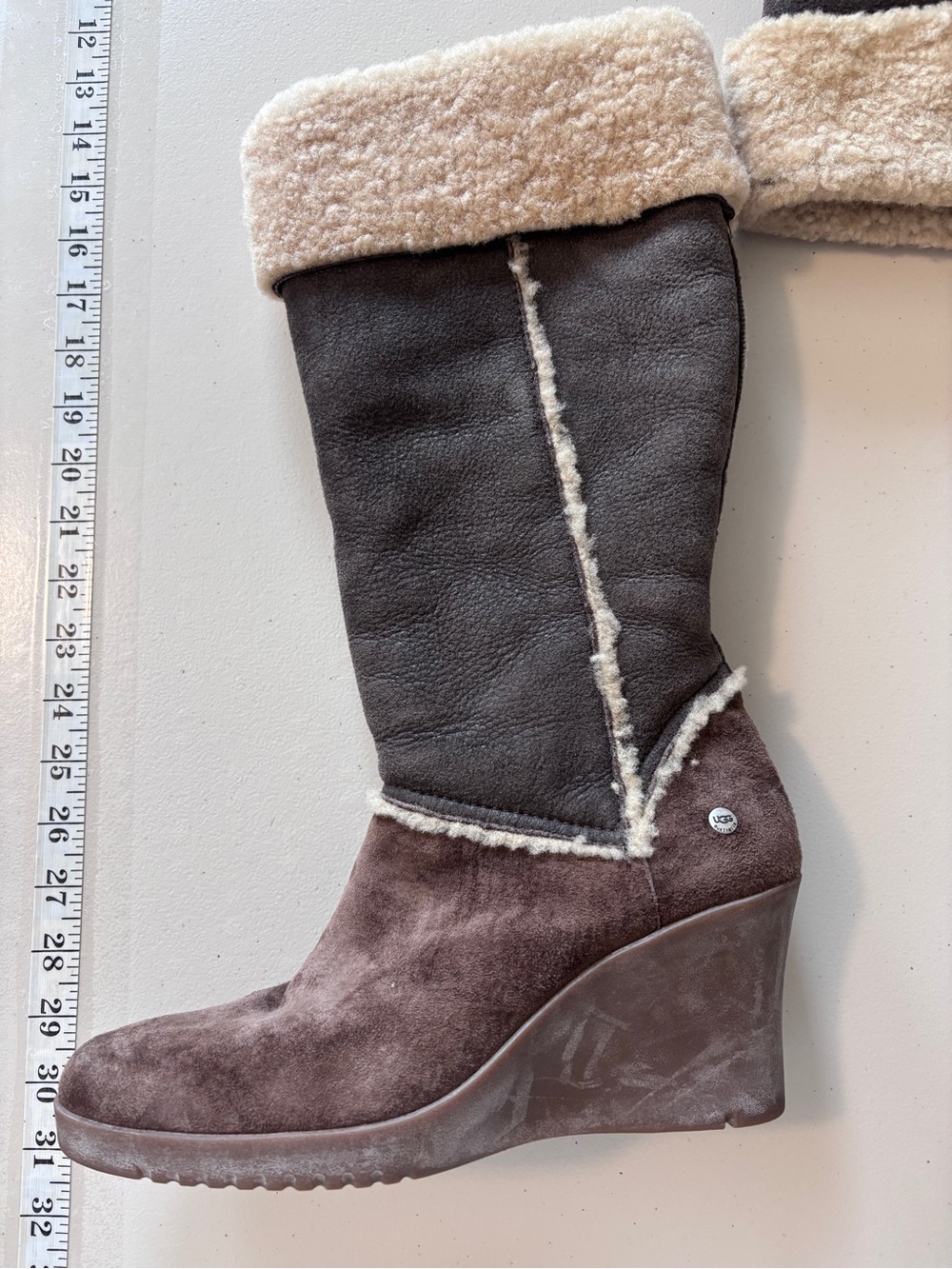 UGG Patchwork Boot Size 10 Wedge Sandra Pebbled Suede Sherpa Lined Festival Boho - Picture 4 of 8